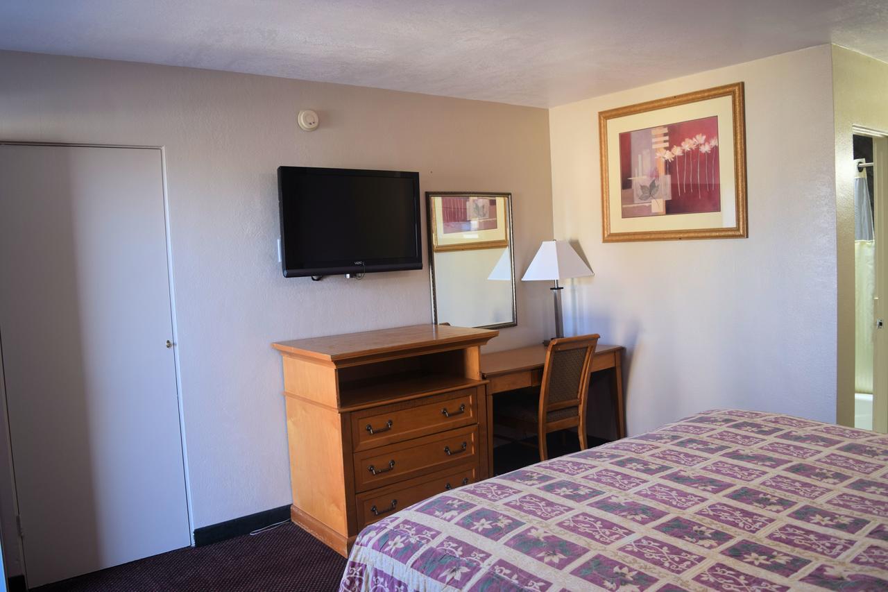 Western Inn & Suites Taft Luaran gambar